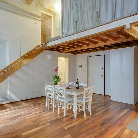 Family Borgo Albizi Apartment